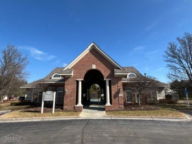 44240 Princeton Drive, Clinton Township, MI 48038