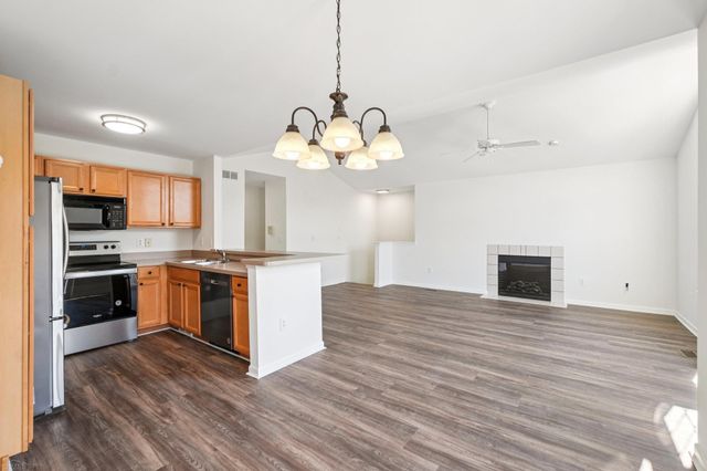 44240 Princeton Drive, Clinton Township, MI 48038