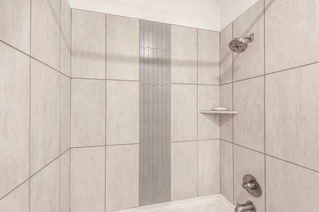 1041 E Trinity Ln Apt 301, Nashville, TN 37216