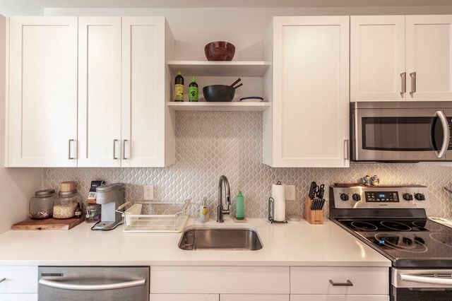 1041 E Trinity Ln Apt 301, Nashville, TN 37216