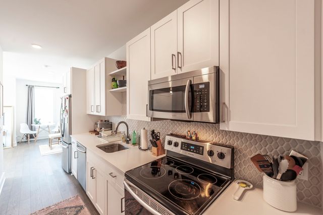 1041 E Trinity Ln Apt 301, Nashville, TN 37216