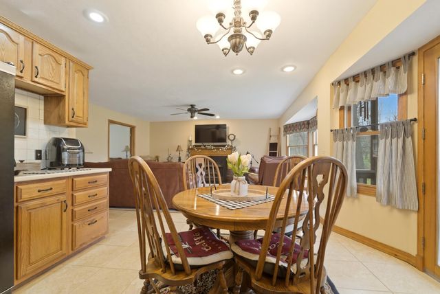 1388 N Cortland Lane, La Porte, IN 46350