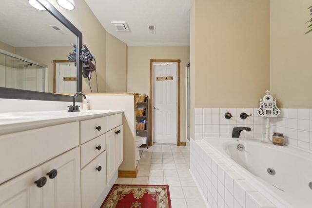 1388 N Cortland Lane, La Porte, IN 46350