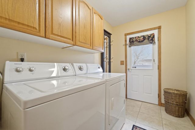 1388 N Cortland Lane, La Porte, IN 46350