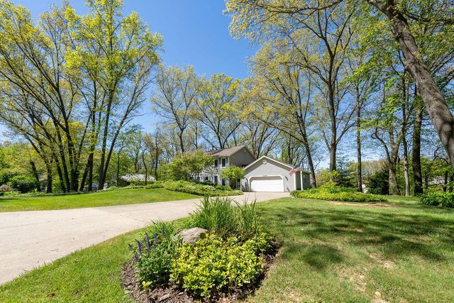 1388 N Cortland Lane, La Porte, IN 46350