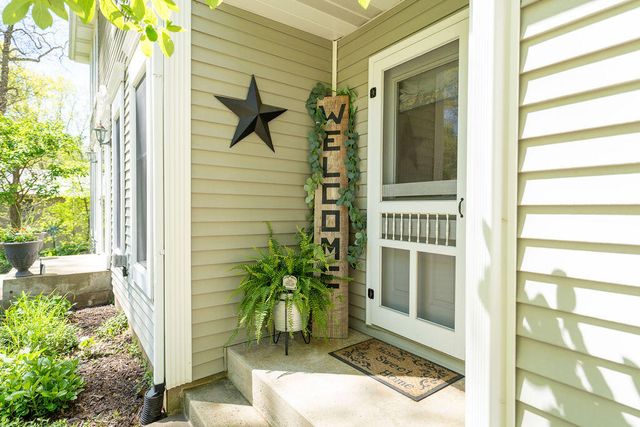 1388 N Cortland Lane, La Porte, IN 46350