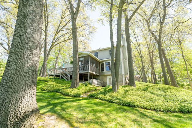 1388 N Cortland Lane, La Porte, IN 46350