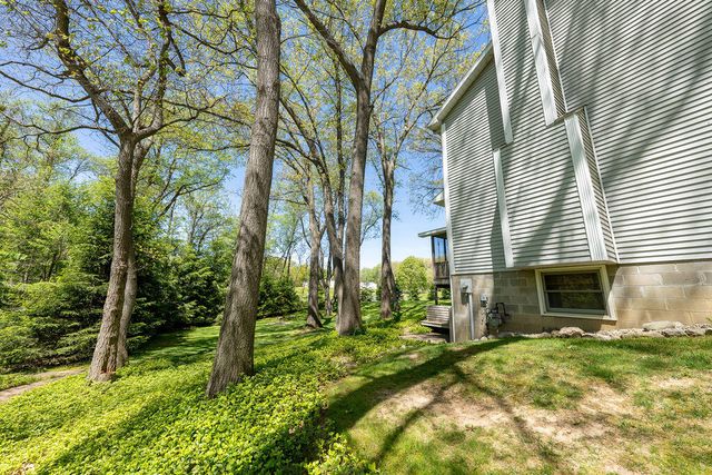 1388 N Cortland Lane, La Porte, IN 46350