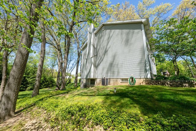1388 N Cortland Lane, La Porte, IN 46350