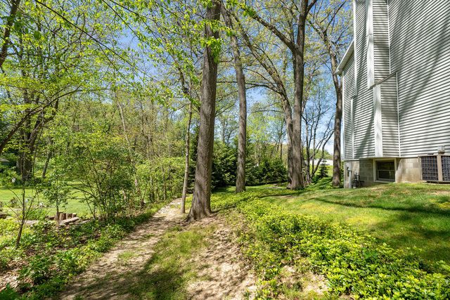 1388 N Cortland Lane, La Porte, IN 46350