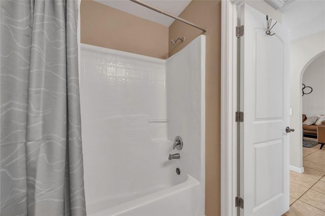 2980 BEAL ST STREET, Deltona, FL 32738