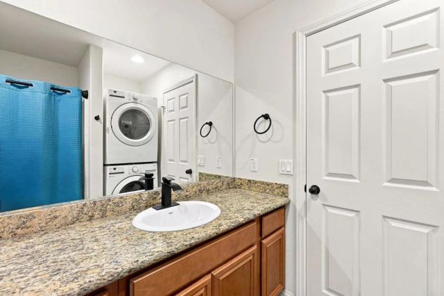 252 Vermont Court, El Cajon, CA 92020