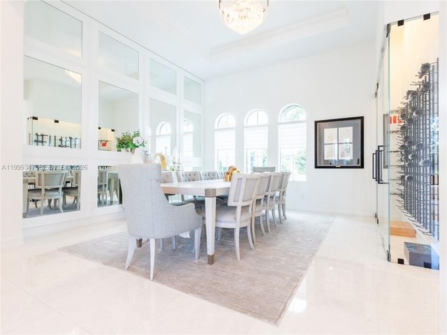 4950 E Sterling Ranch Cir, Davie, FL 33314