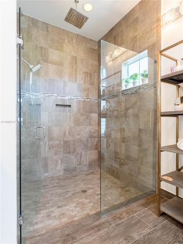 4950 E Sterling Ranch Cir, Davie, FL 33314