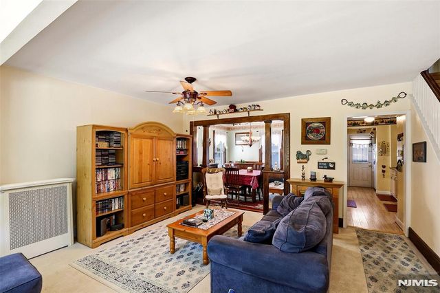 332 Riverside, Lyndhurst, NJ 07071