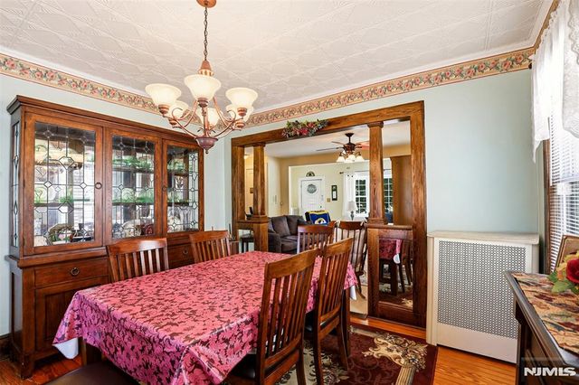 332 Riverside, Lyndhurst, NJ 07071