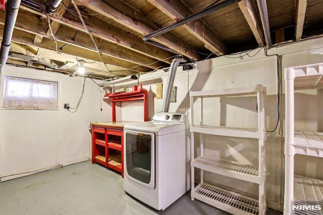 332 Riverside, Lyndhurst, NJ 07071
