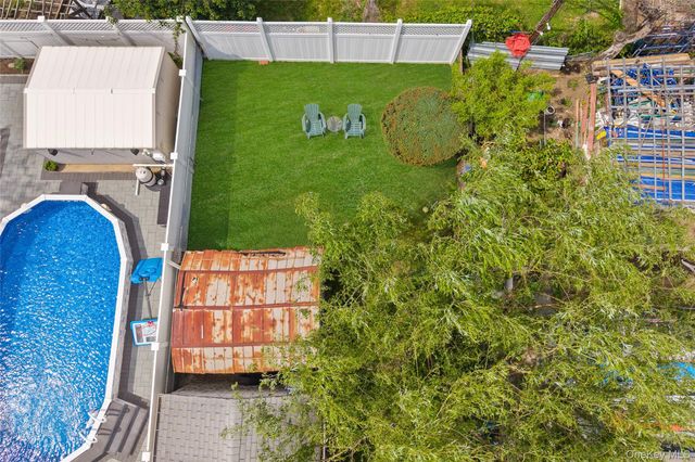 13817 64th Avenue, Flushing, NY 11367