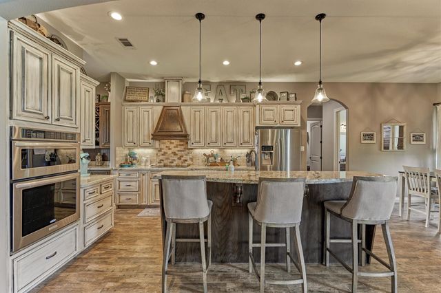 106 Longhorn Loop, New Waverly, TX 77358