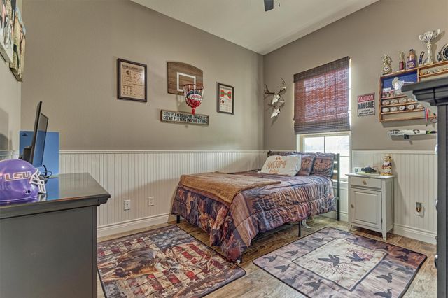 106 Longhorn Loop, New Waverly, TX 77358