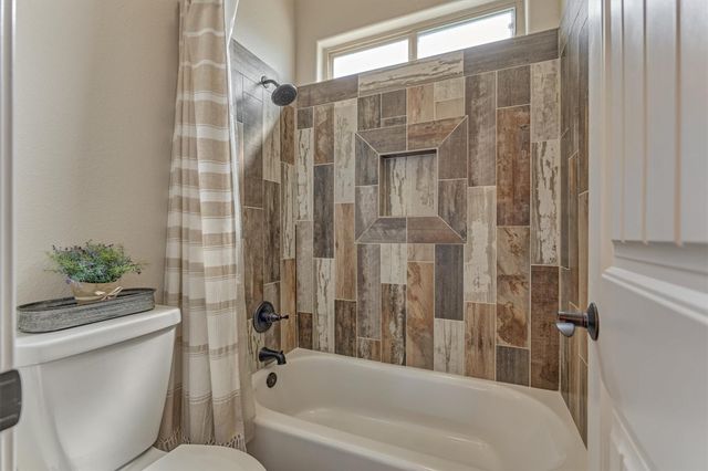 106 Longhorn Loop, New Waverly, TX 77358