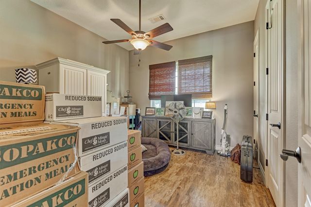 106 Longhorn Loop, New Waverly, TX 77358