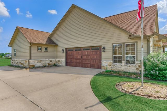 106 Longhorn Loop, New Waverly, TX 77358