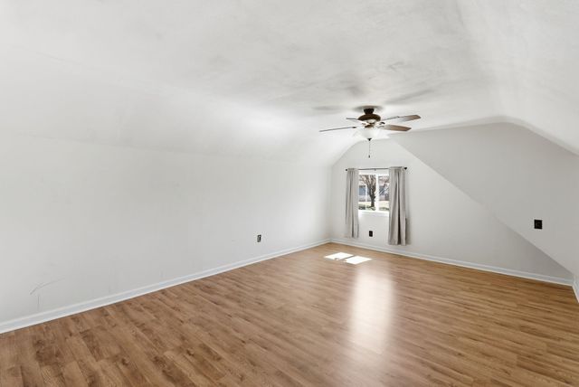 400 W White Tail St, Derby, KS 67037