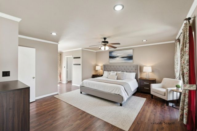 400 W White Tail St, Derby, KS 67037