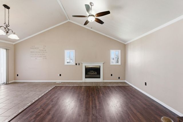 400 W White Tail St, Derby, KS 67037