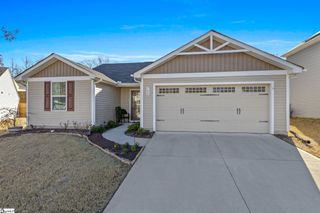 744 Parkside Drive, Woodruff, SC 29388