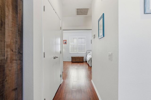 1740 Crocker Ln, Lincoln, CA 95648