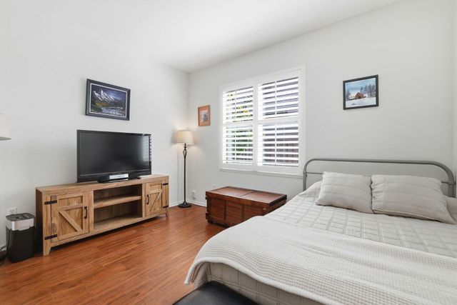 1740 Crocker Ln, Lincoln, CA 95648