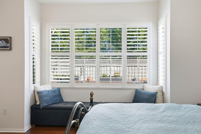 1740 Crocker Ln, Lincoln, CA 95648