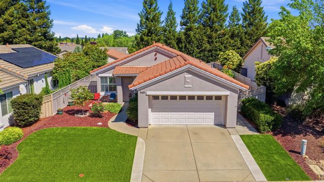 1740 Crocker Ln, Lincoln, CA 95648