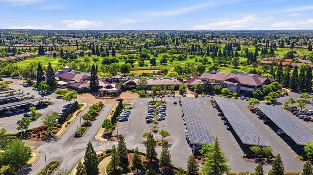 1740 Crocker Ln, Lincoln, CA 95648