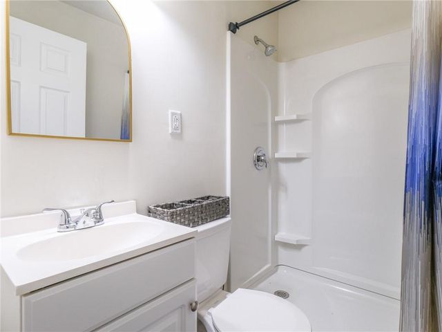 3225 Harris Drive, Atlanta, GA 30344