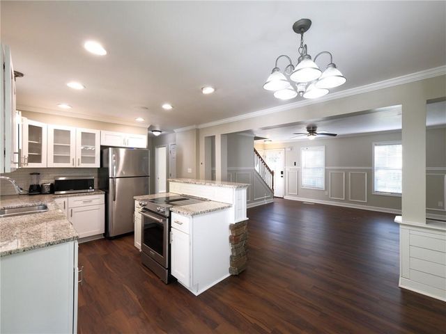 3225 Harris Drive, Atlanta, GA 30344