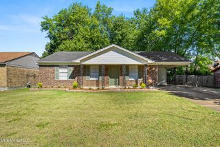 754 Valley Springs Drive, Southaven, MS 38671