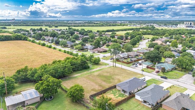 3625 & 3635 Shelby Avenue, Greenville, TX 75402