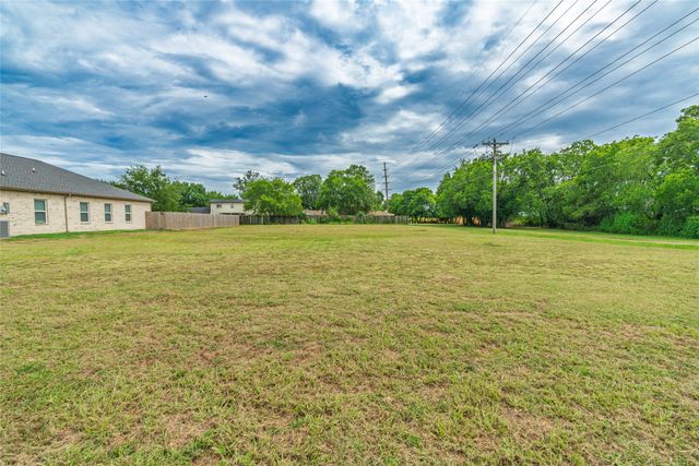 3625 & 3635 Shelby Avenue, Greenville, TX 75402