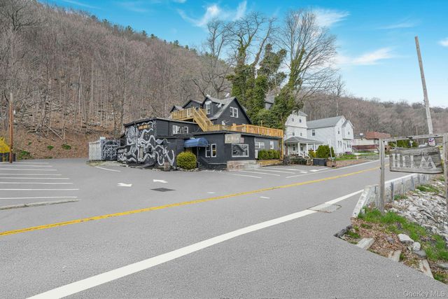 649 Jersey Avenue, Greenwood Lake, NY 10925