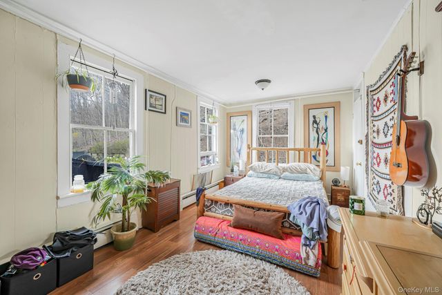 649 Jersey Avenue, Greenwood Lake, NY 10925