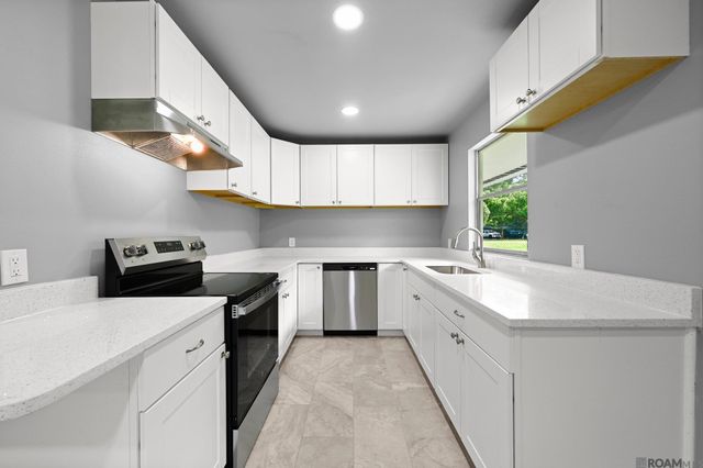 2544 N Day Dr, Baker, LA 70714