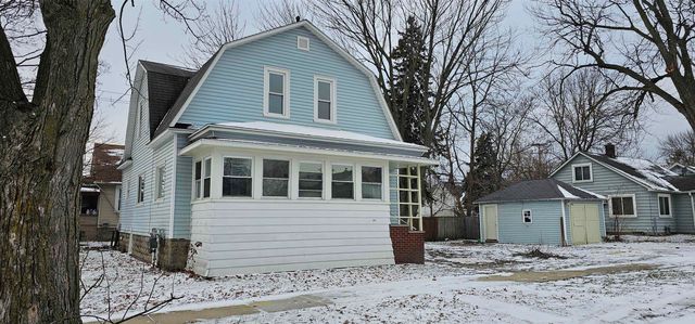 414 S Monroe Street, Bay City, MI 48708