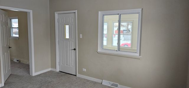 414 S Monroe Street, Bay City, MI 48708