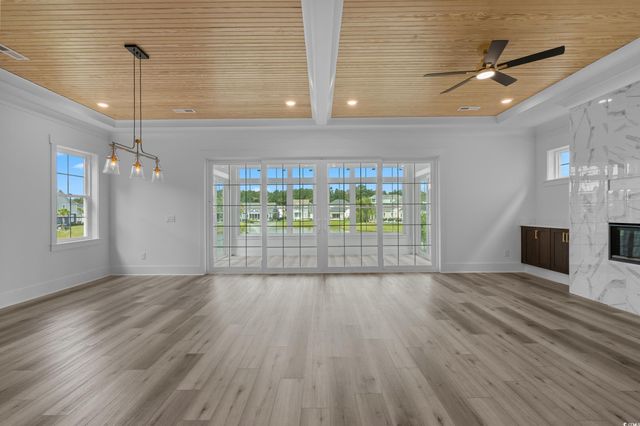 921 Crystal Water Way, Myrtle Beach, SC 29579