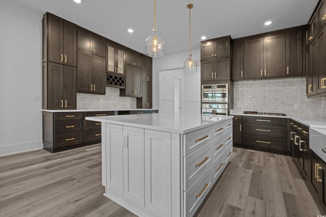 921 Crystal Water Way, Myrtle Beach, SC 29579