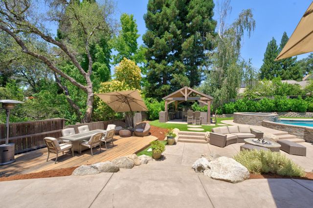2411 Allendale Pl, El Dorado Hills, CA 95762