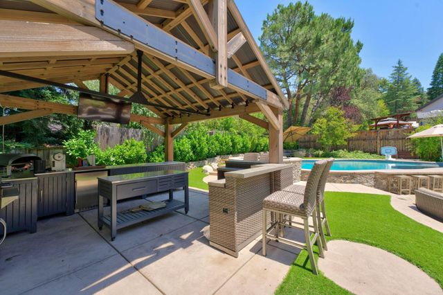 2411 Allendale Pl, El Dorado Hills, CA 95762
